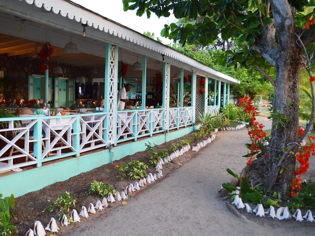 Oualie Beach Resort Nevis Extérieur photo